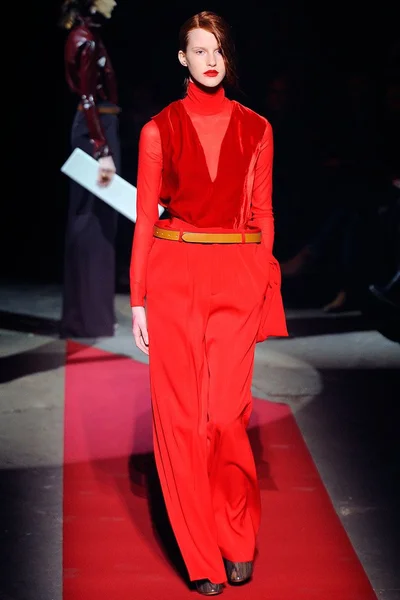Look 22